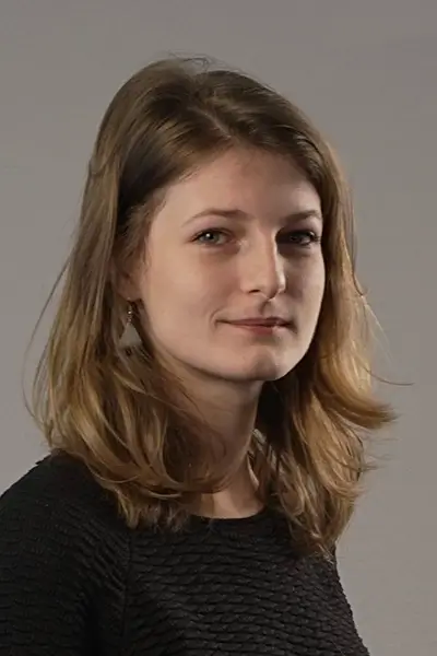 Thérèse, illustratrice et motion designer, agence Creative Bubble